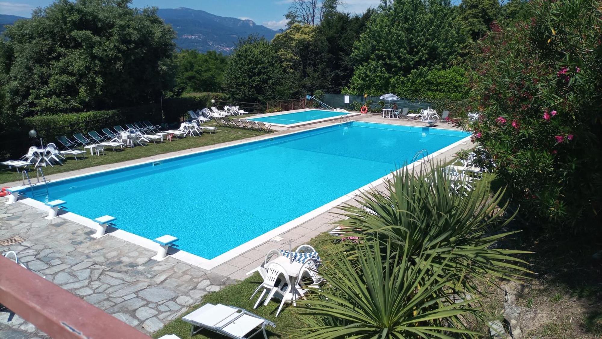 Mirasole Holiday House Leggiuno Zewnętrze zdjęcie